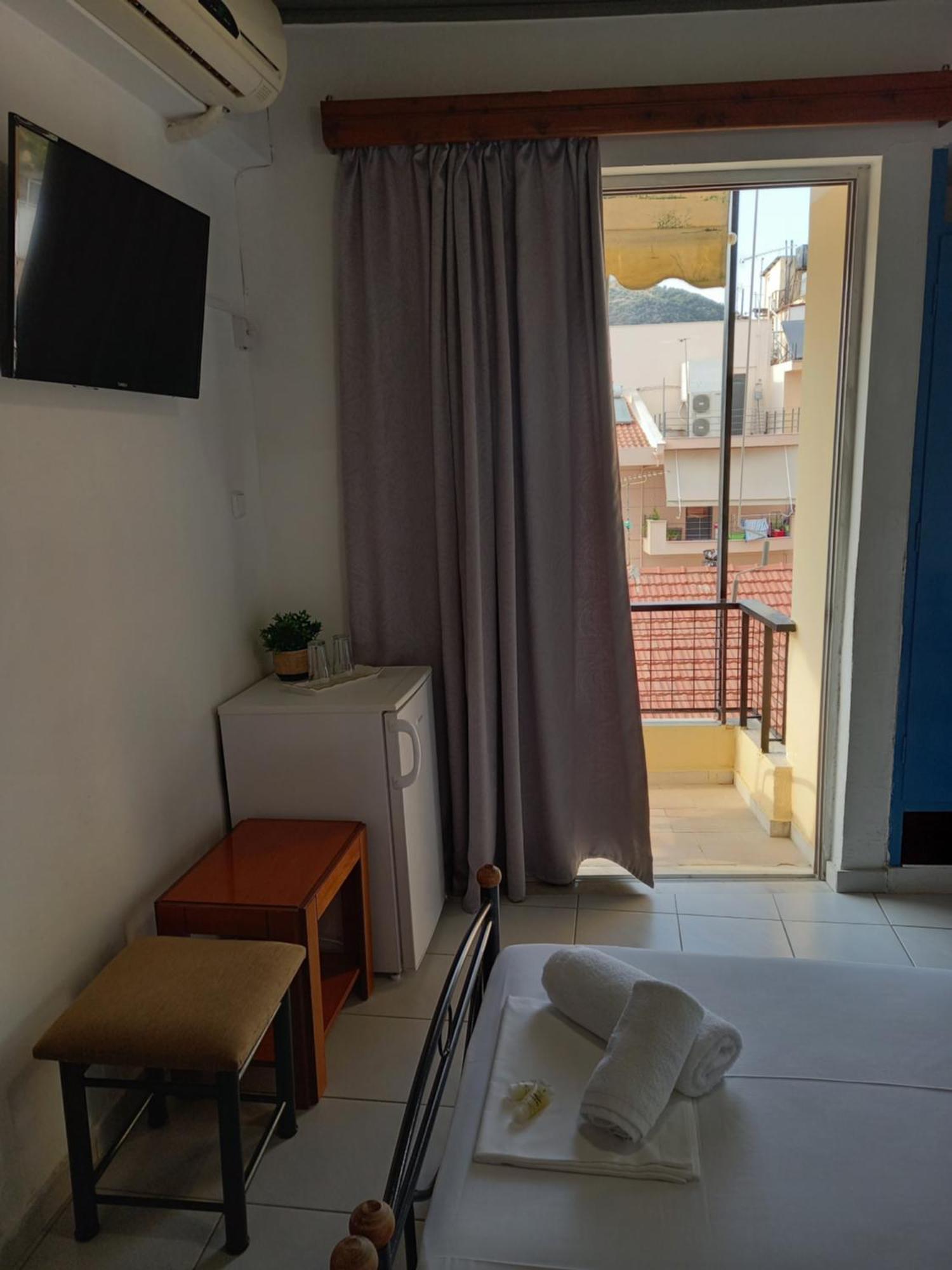 Hotel Tainaro Loutra Edipsou  Exterior foto